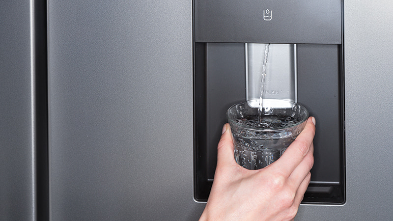 Tecnologia frigorifero dispenser acqua